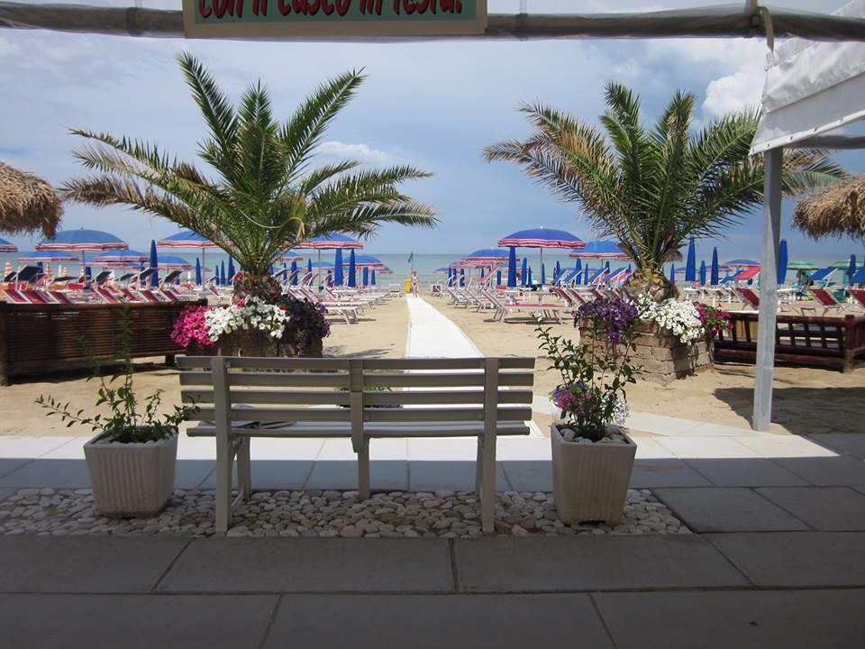 سينِغاليا Hotel Hamburg المظهر الخارجي الصورة