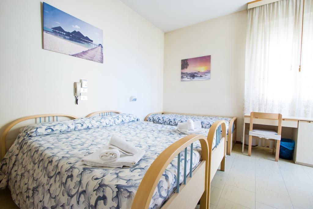 سينِغاليا Hotel Hamburg المظهر الخارجي الصورة